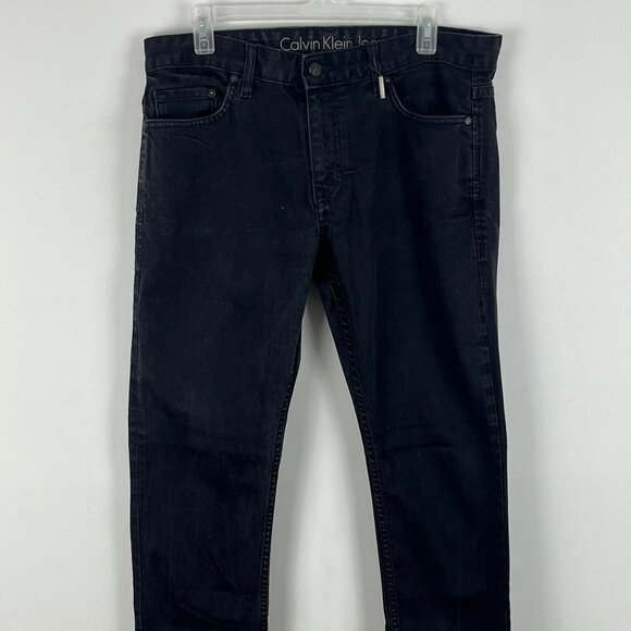 Calvin Klein Slim Jeans Size 33 Black Inseam 32in Rise 10in Stretch 5 Pocket - Picture 1 of 9